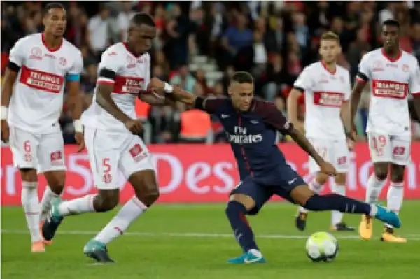 Barcelona Sue Neymar For £8m Over Alleged Breach Of Contract